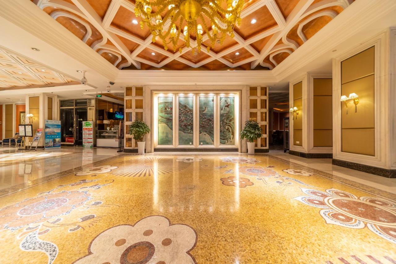 Ramada Yichang Hotel Exteriör bild